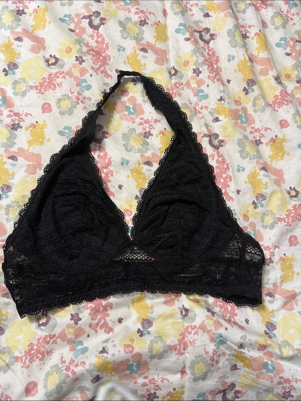 Victoria Secret Black Lace Halter Bralette (XL)